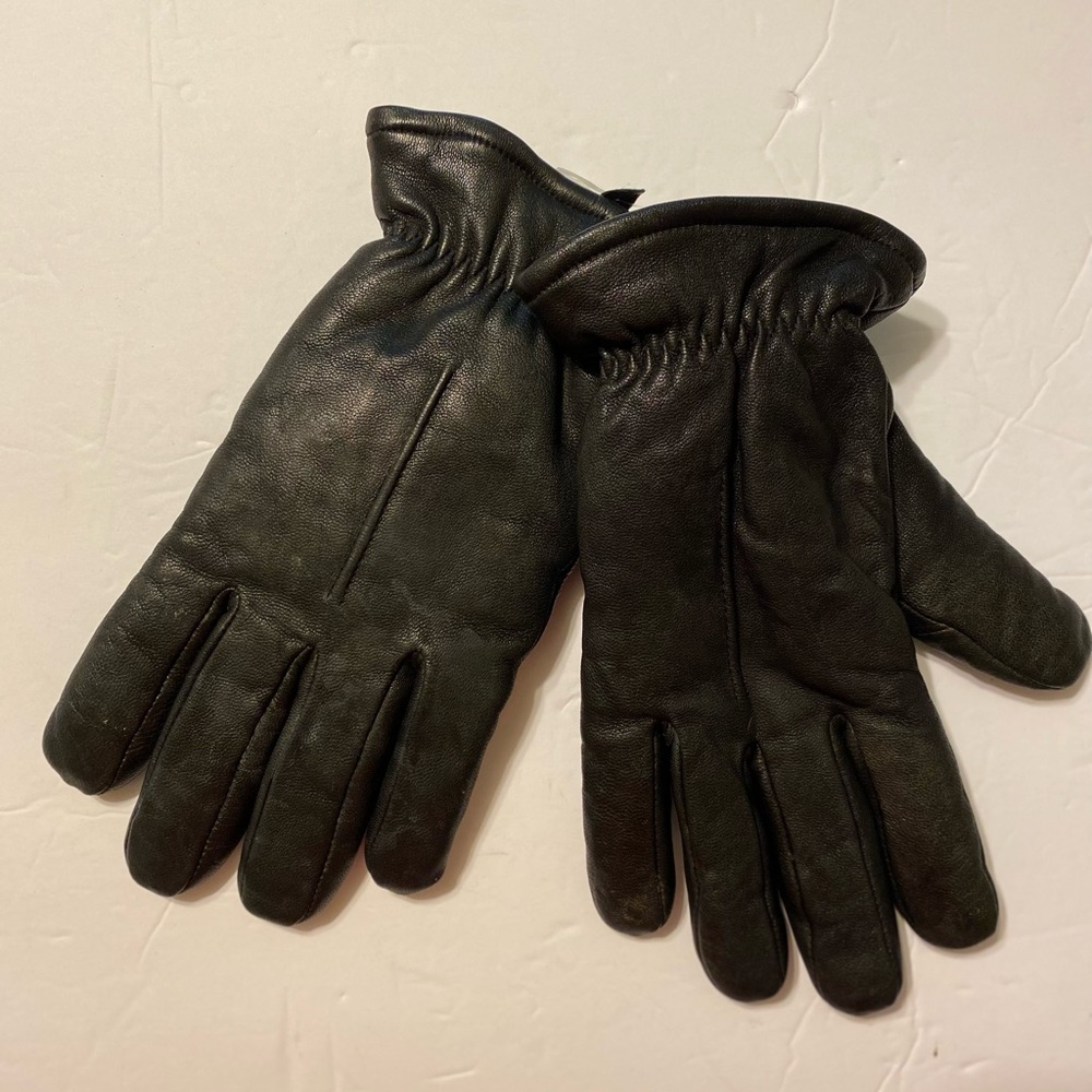 Aris - Woman’s black sheep leather wrist length gloves w/pile lining, Si…